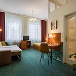 Arcus Garden 3* ברטיסלאבה