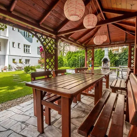 Arcus Garden Hotel 3*