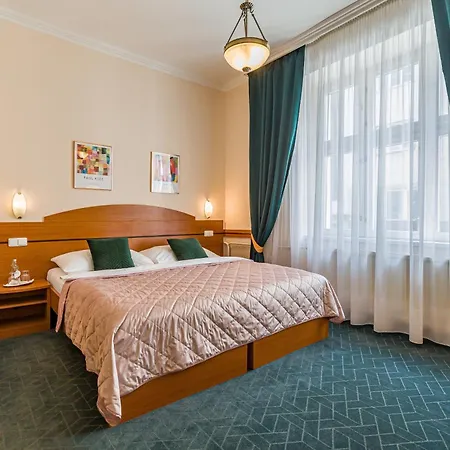 Arcus Garden Hotel