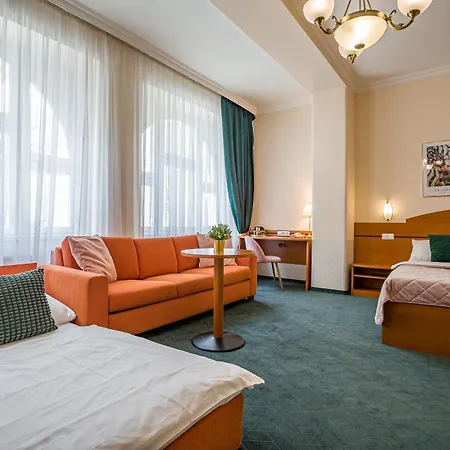 Hotel Arcus Garden 3*