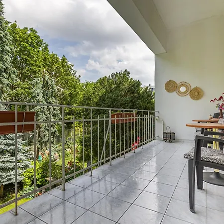 Arcus Garden מלון 3*