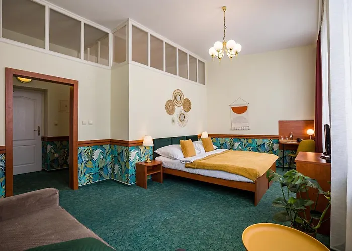 Arcus Garden 3*