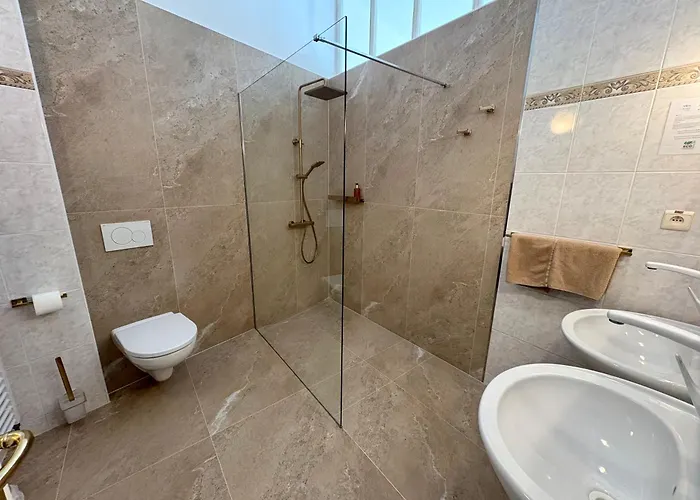 Arcus Garden 3* براتسيلافا